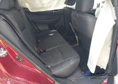 2015 Subaru Outback 2.5I Limited z USA, uszkodzony, nr VIN 4S4BSBNC0F3330466